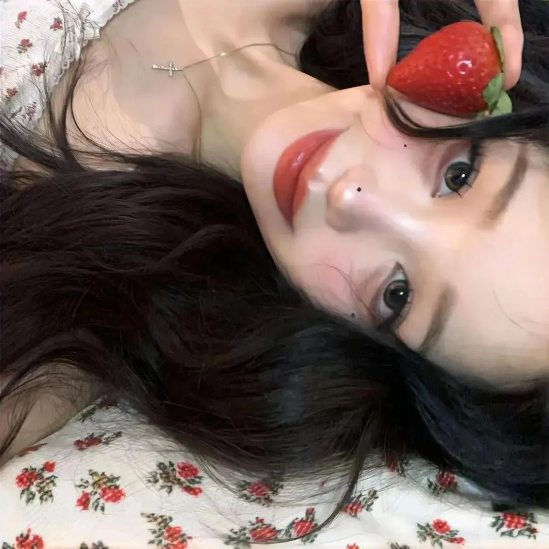 夏日午后的初缠爱恋